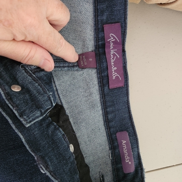 Gloria Vanderbilt Jeans - Picture 6 of 7